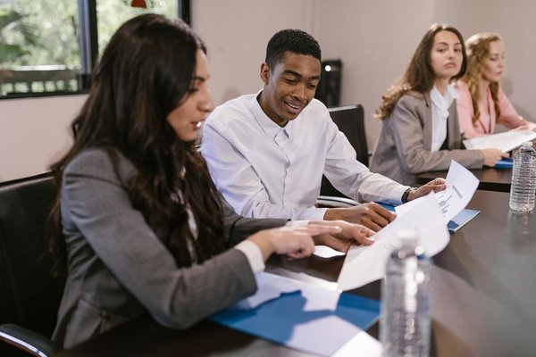 Dons en nature : guide pratique pour soutenir les associations